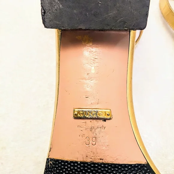 Gucci Gold Sandals - Picture 5 of 7
